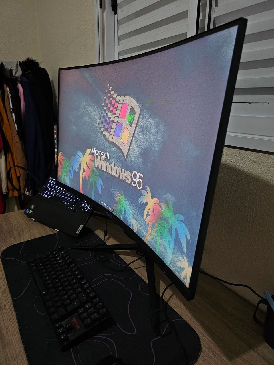 Monitor Gamer Mancer 31.5 165HZ - Foto 2
