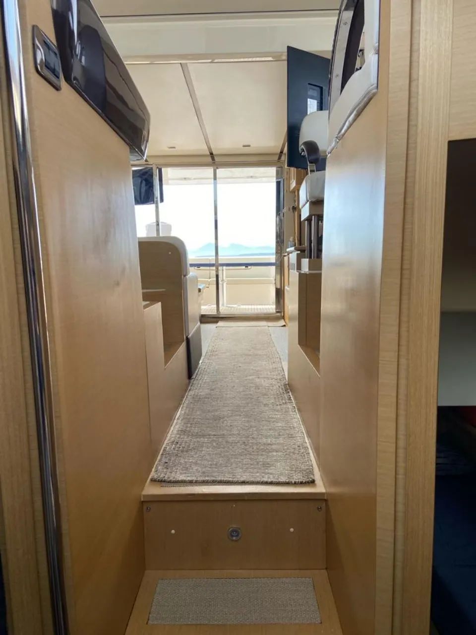 Intermarine 540 Fly - 2011 x2 Volvo D12 800 HP ñ Phantom Triton Azimut Cabrasmar Sedna - Foto 8