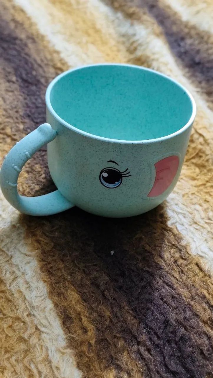 Caneca Infantil de Elefante - Fofa e Divertida - Foto 2