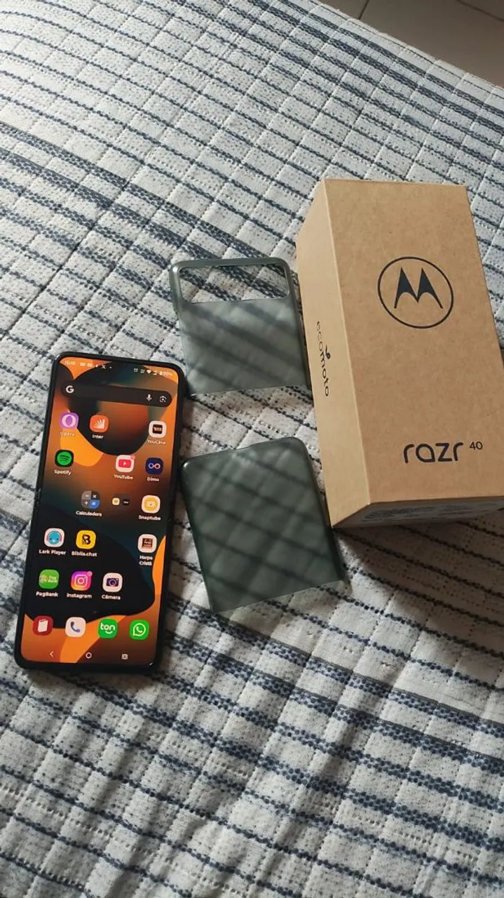MOTO RAZR 40 5G 256 GIGAS NOVO + NOTA FISCAL