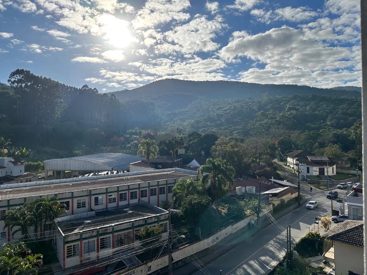 Vendo apartamento 3 quartos | Último andar | Face norte | Mobiliado - Itacorubi - Foto 3