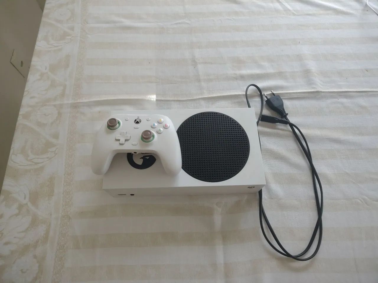 Xbox séries/s 500 gb, com controle gamesir g7se - Foto 2