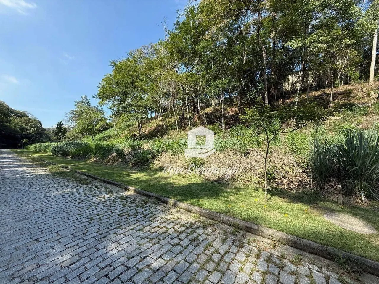 Terreno A Venda Condominio Pendotiba.