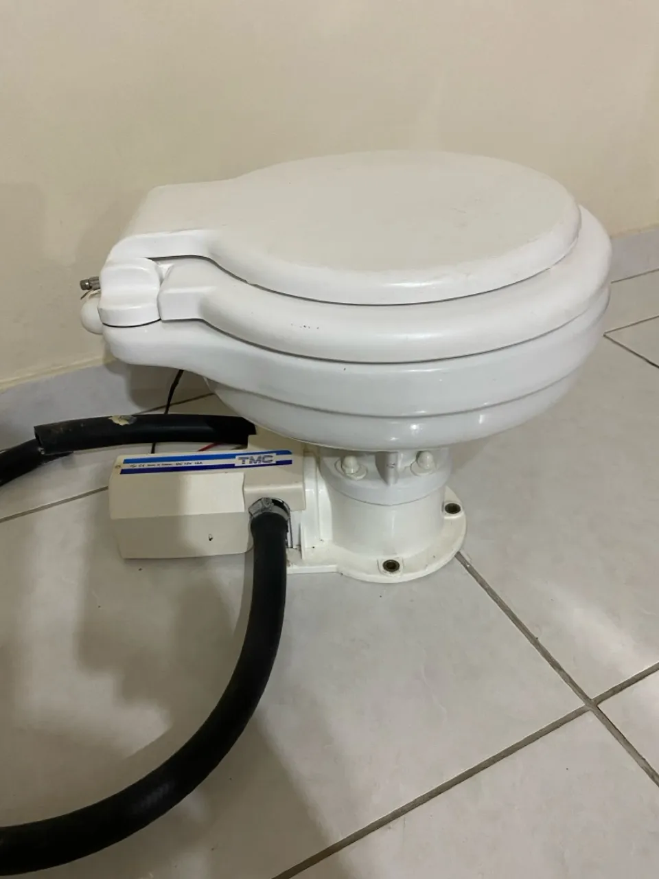 Vaso para barco e trailer