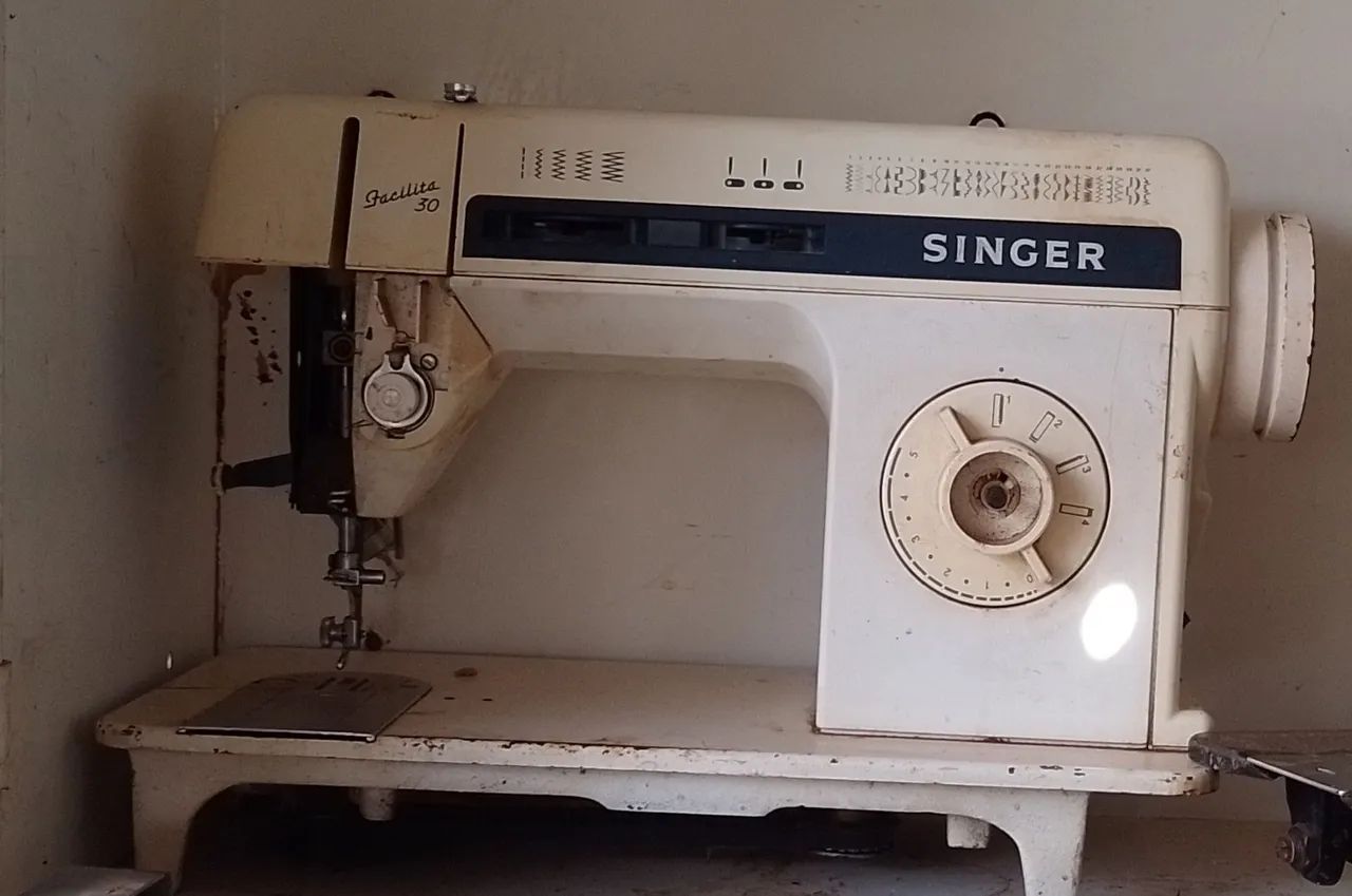Máquina de costura Singer (avarias)