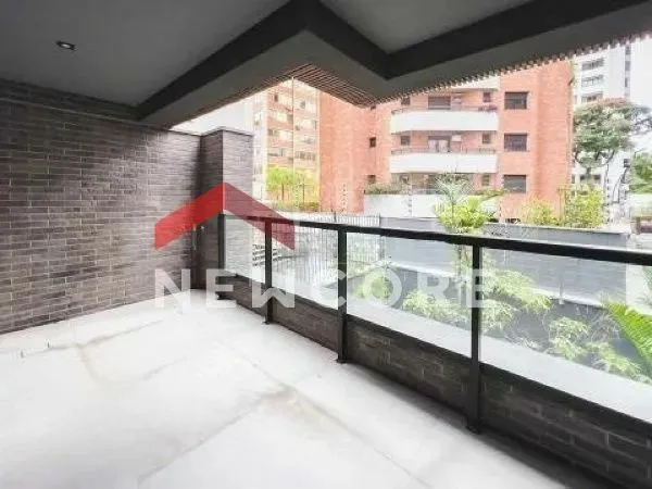 Apartamento em Rua Manuel Guedes - Jardim Europa - São Paulo/SP