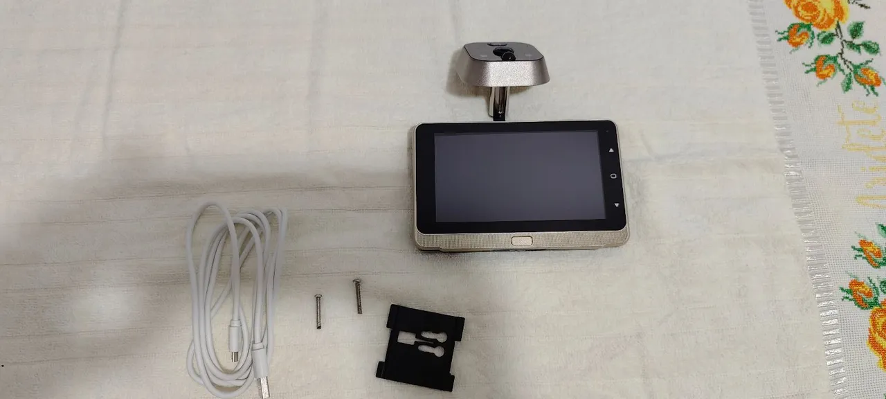 Porta Digital com Câmera e Tela LCD