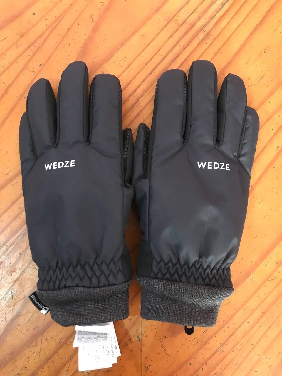 Luva Wedze decatlhon impermeável tamanho P/M 