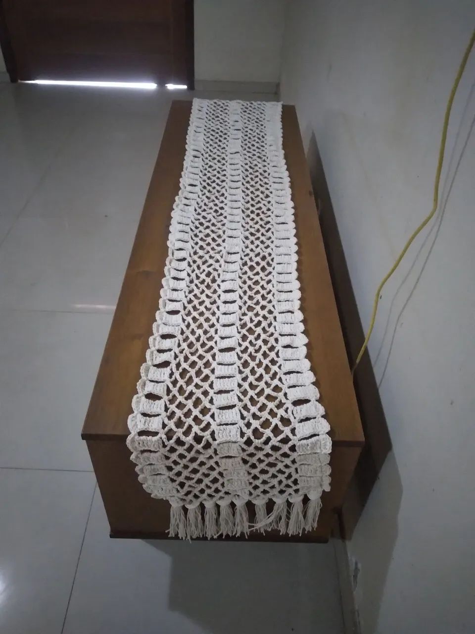 Caminho de mesa em croché  - Foto 2