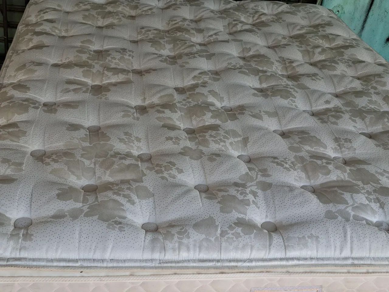 Cama box Queen size colchão sealy molas ensacadas bambu  - Foto 3