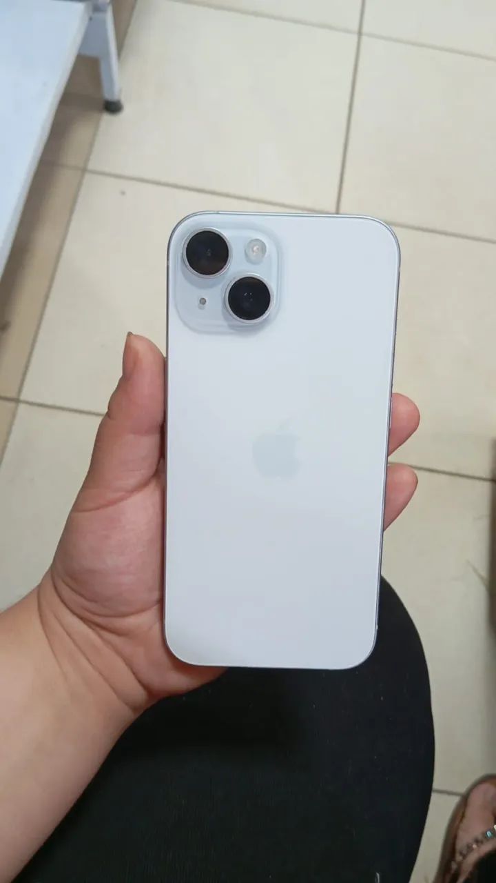iPhone 15 128gb