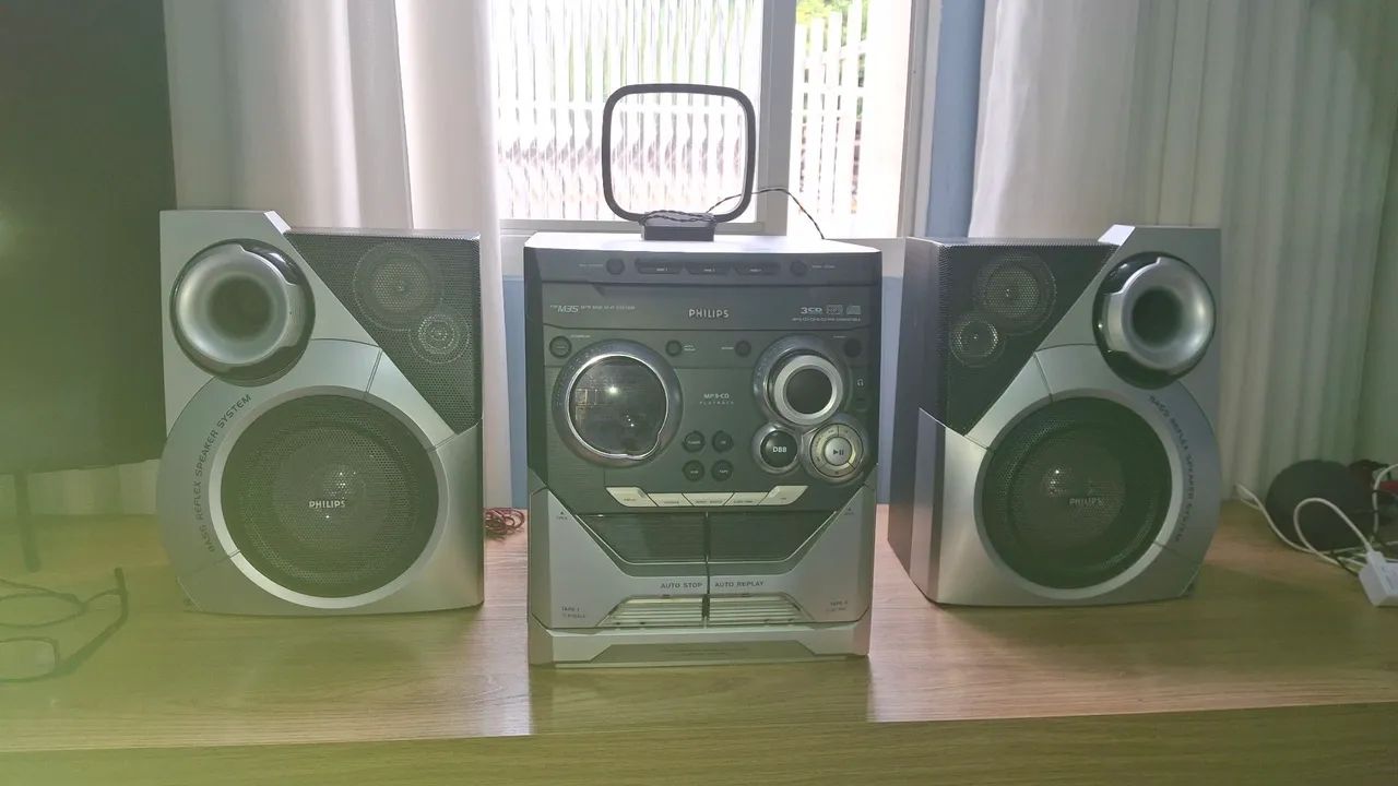 Mini System Philips FWM35 3 CDs + MP3 - Funcionando perfeitamente  - Foto 3