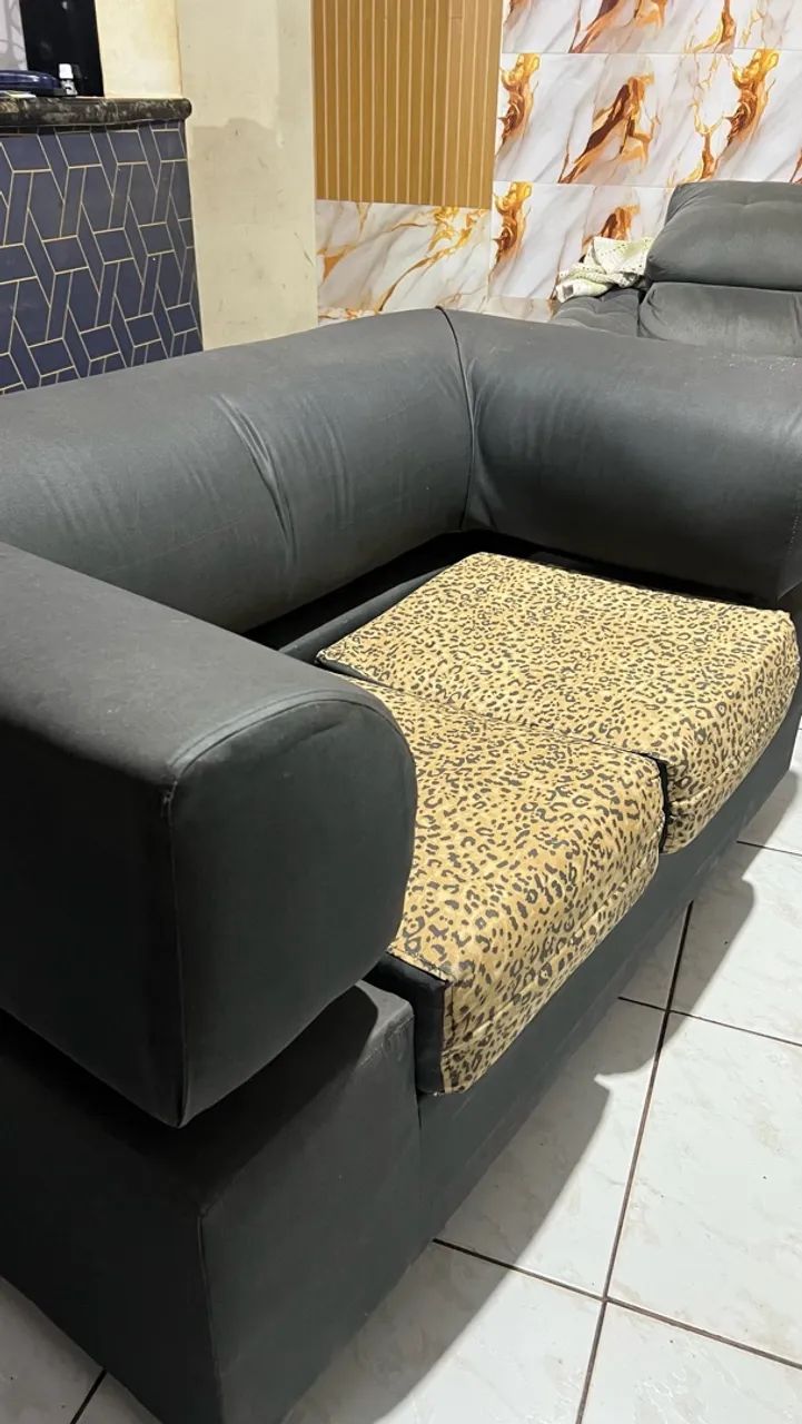 Sofá 2 lugares 