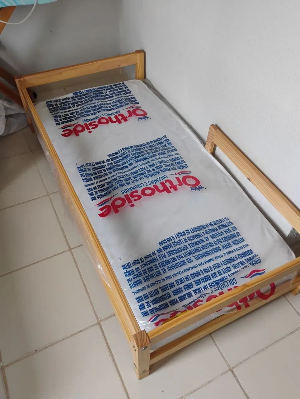 Cama infantil com colchão  - Foto 2