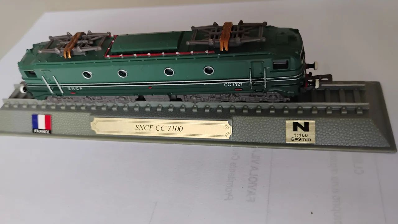 TREM MINIATURA "locomotivas do mundo" - Foto 4