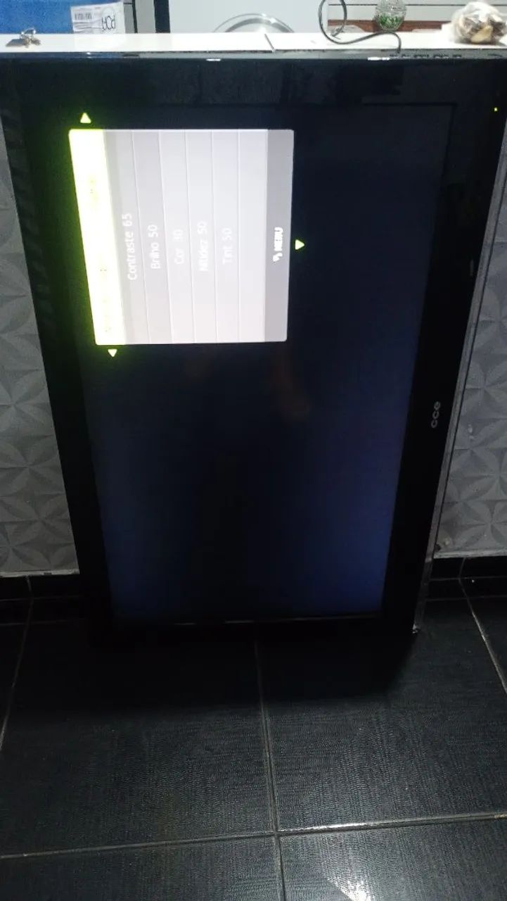Tv CCE 46 LCD funcionando (sem acessórios) - Foto 2