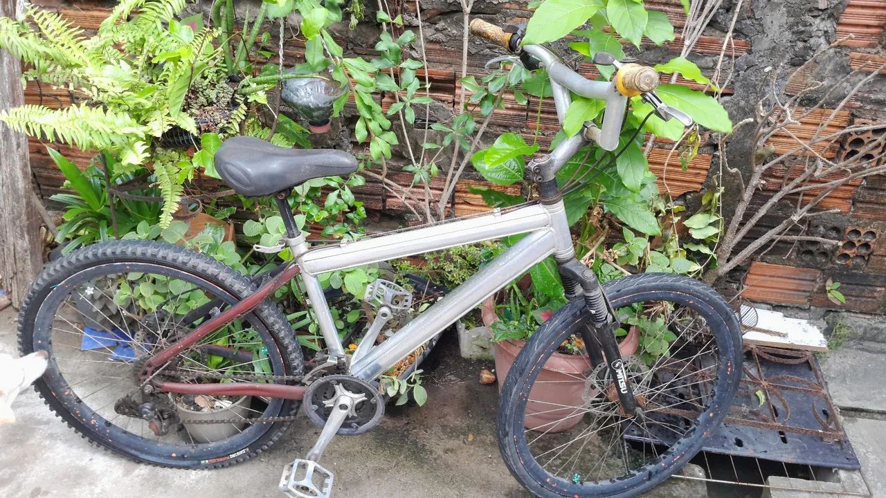 Bicicleta de Alumínio - Foto 2