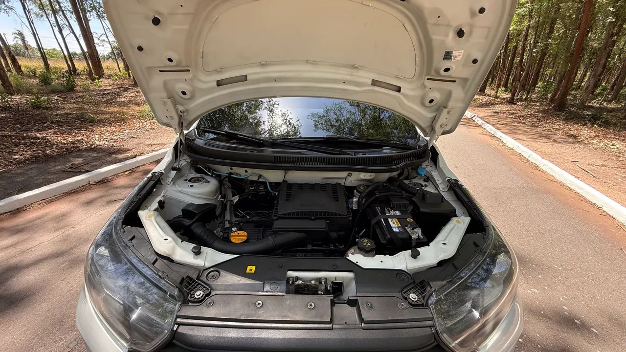 Fiat Strada Freedom 1.3 Flex 8V CS Plus 2021 - Foto 4
