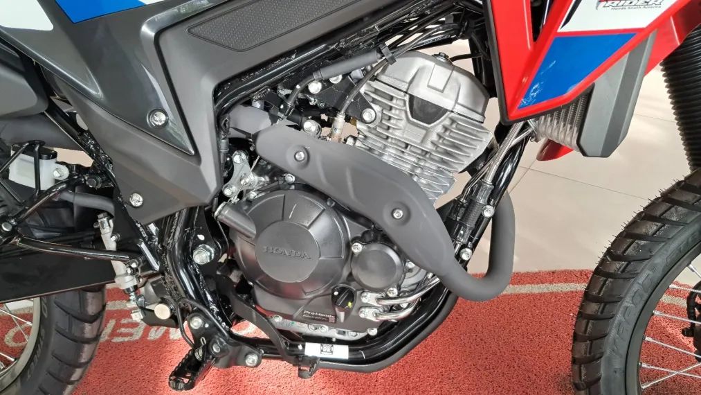 XR 300L TORNADO - Foto 5
