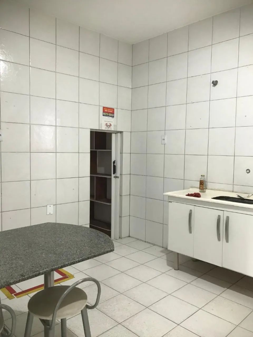 Excelente Imóvel Comercial com Garagem e Amplo Espaço - Foto 5