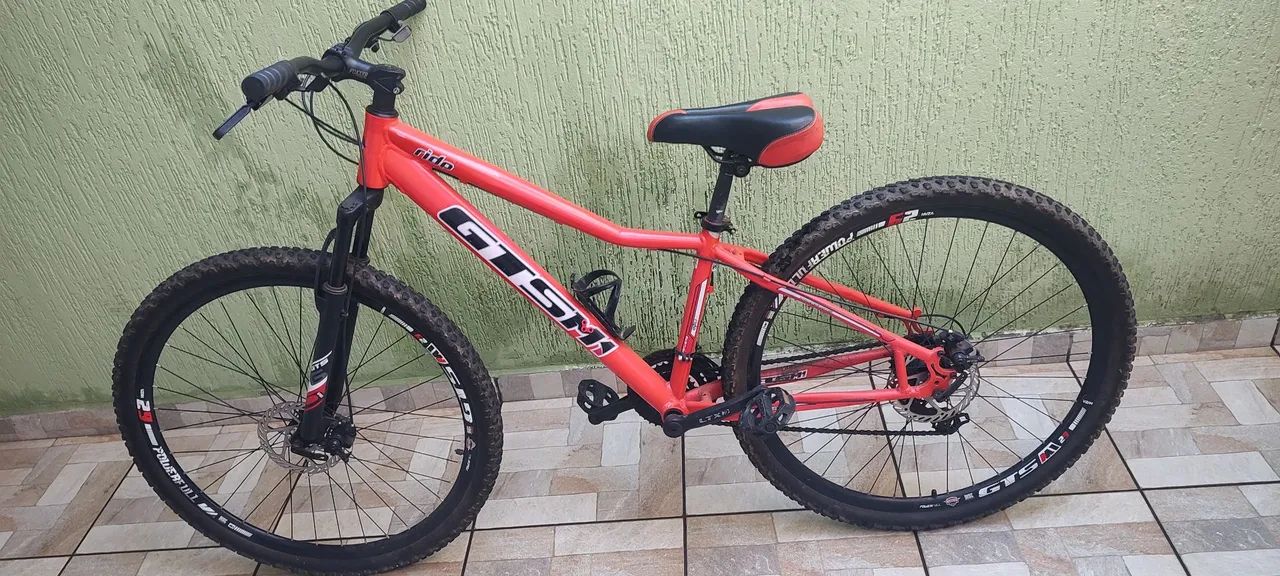 Vendo bicicleta top pouco usada