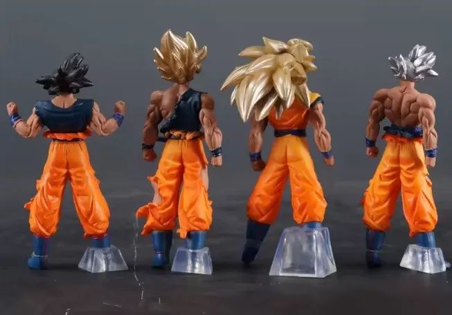 4 Bonecos Dragon Ball Son Goku Feito em PVC - Foto 2