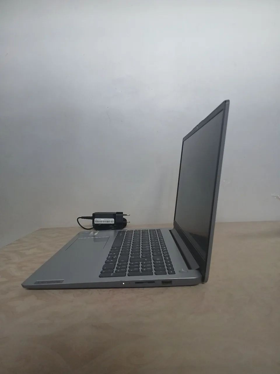 NOTEBOOK LENOVO - Foto 3