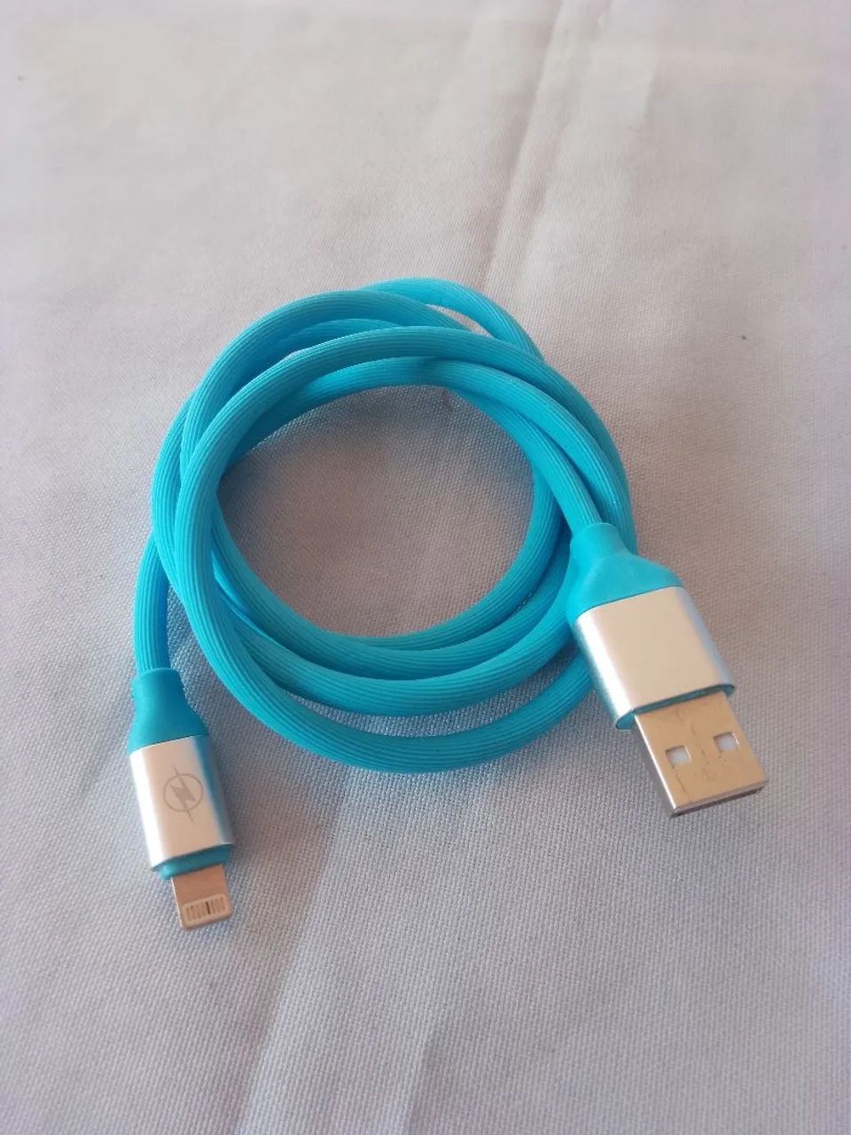 Vendo.cabo.iphone.c/USB.zap. *