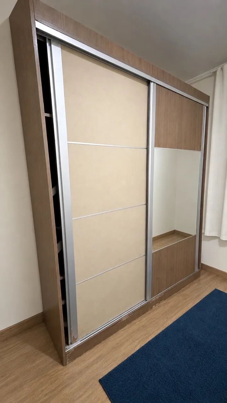 Vendo guarda roupa usado.
