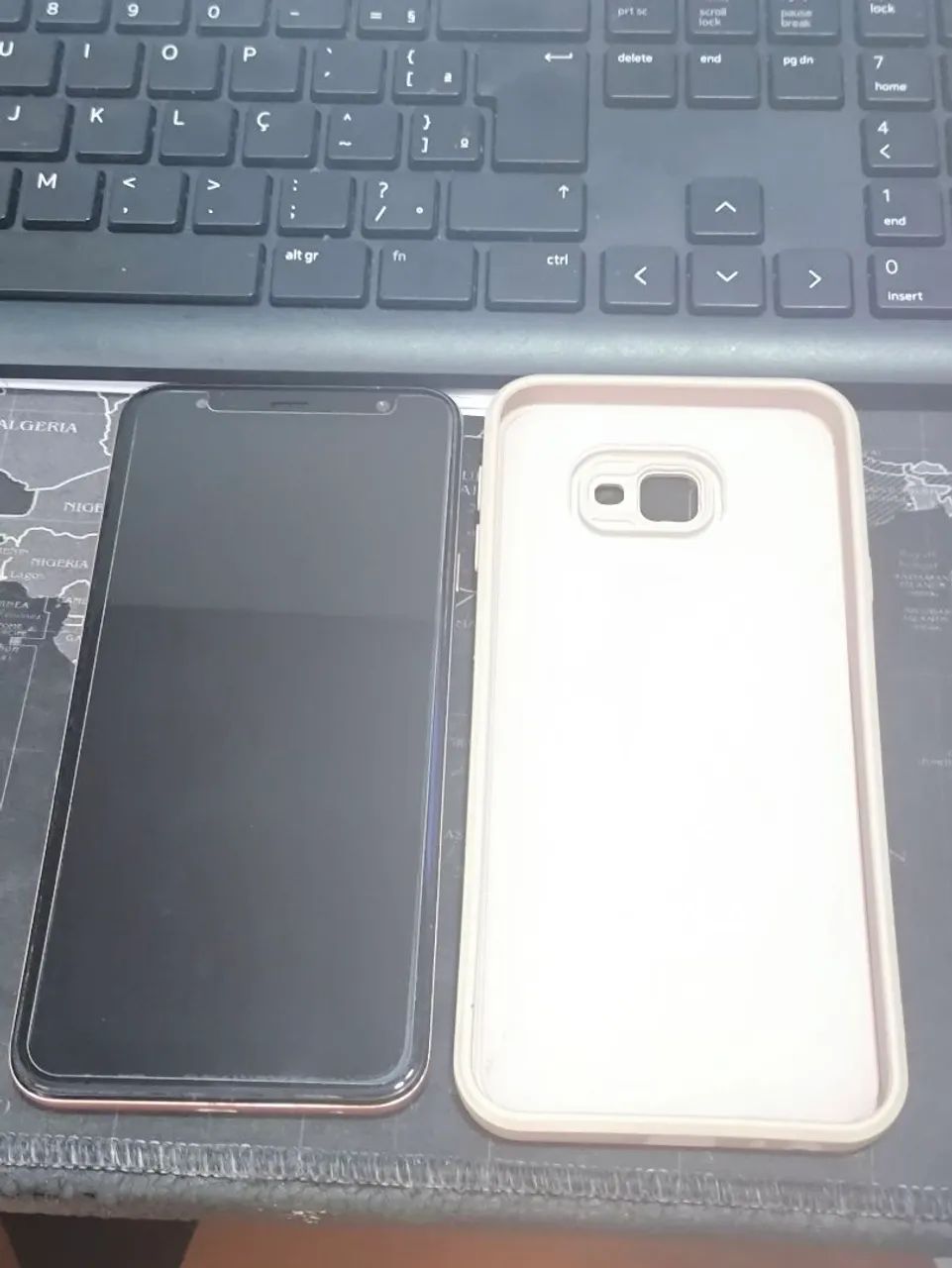 Samsung J4 