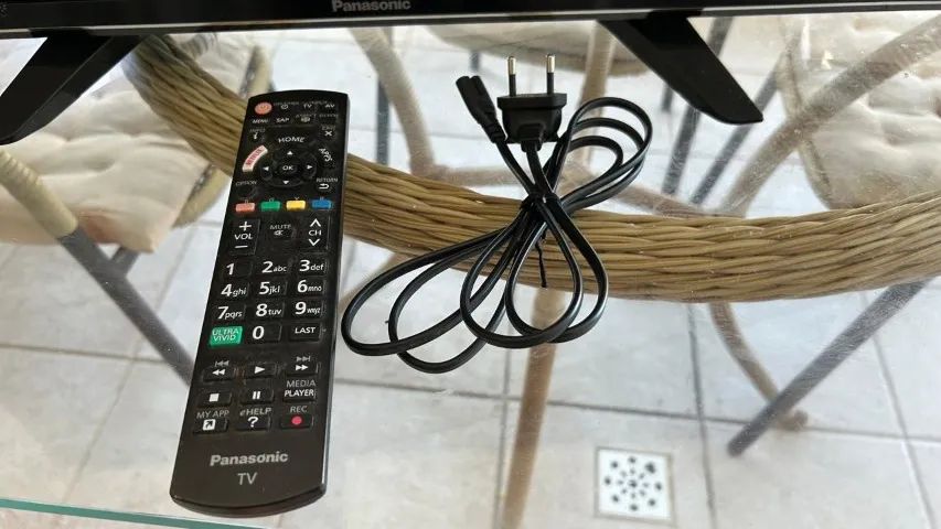 SMART TV panasonic 32'' - em perfeita condição - Foto 3