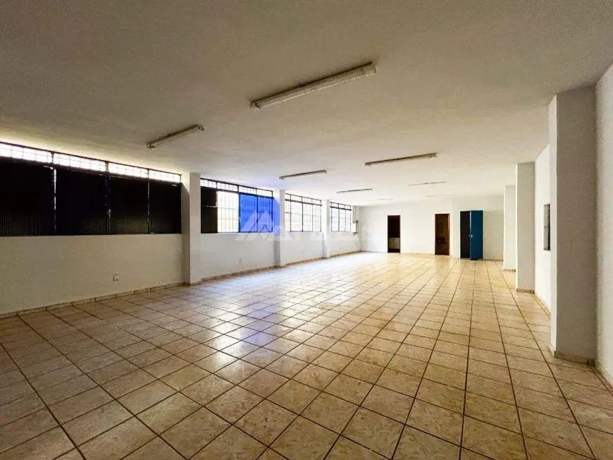 Galpão no setor candido de moraes - Foto 4