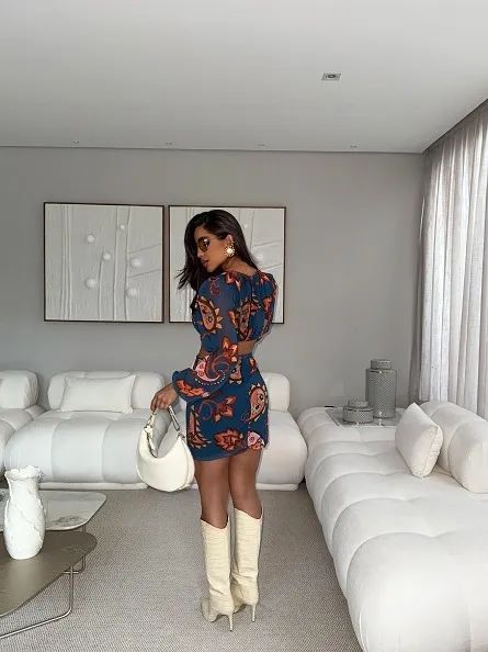 vestido com franja