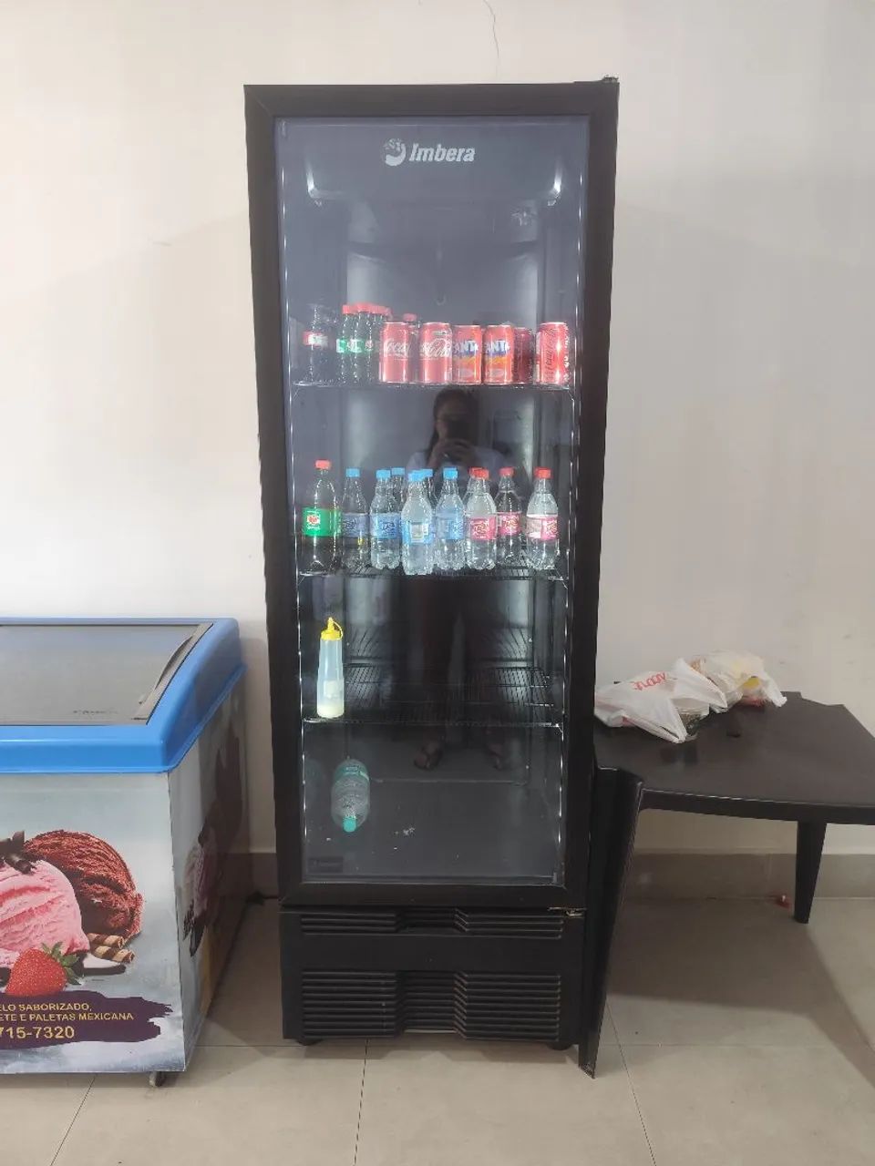 Expositor Vertical Imbera 485 Litros Full Black VRS16