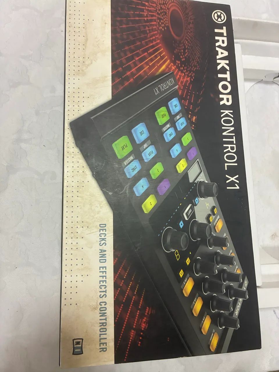 Traktor Kontrol X1 mk2 - Equipamentos e Acessórios de Som - Jardim