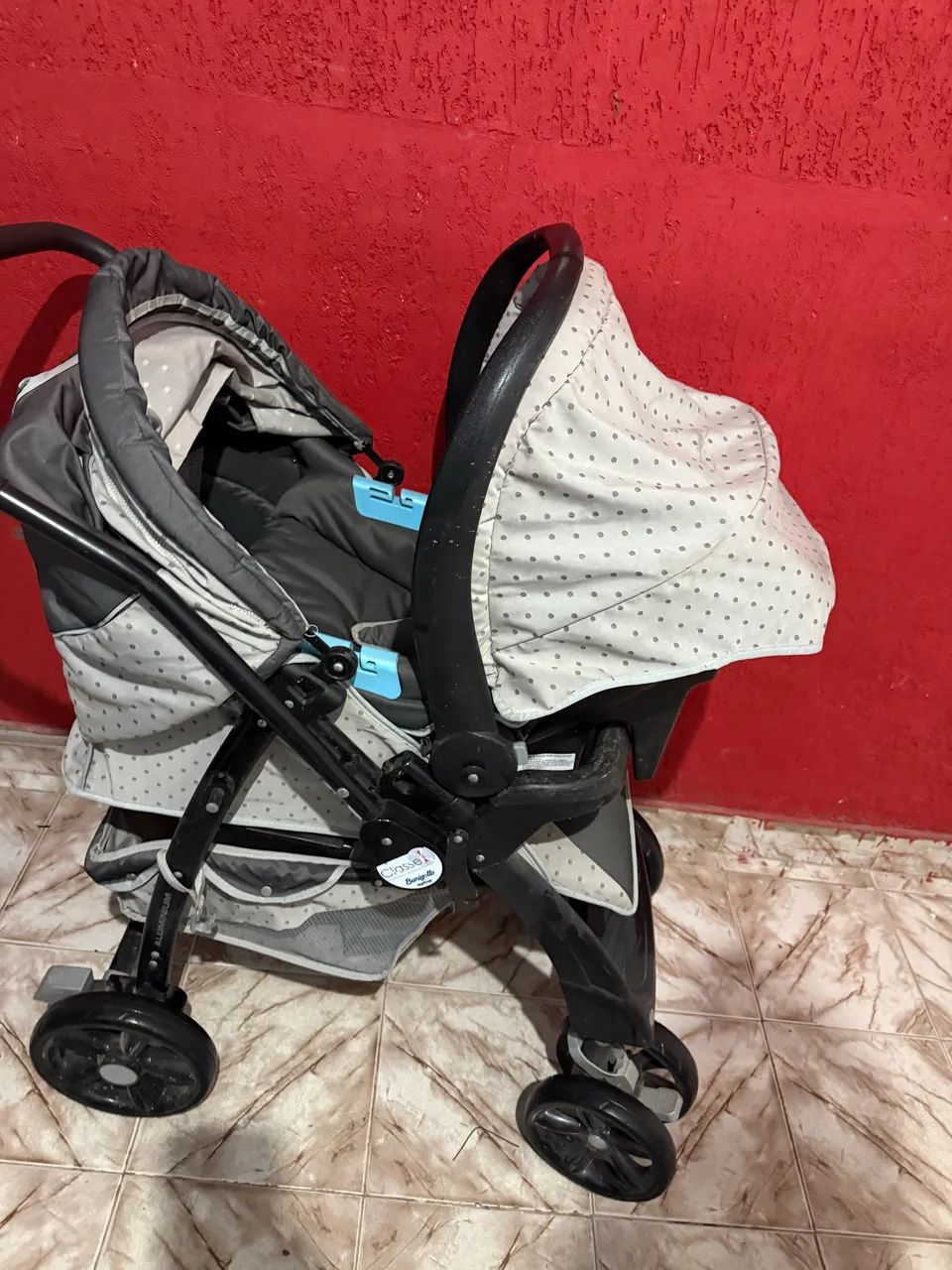 Carrinho com bebê conforto Burigotto - Foto 4