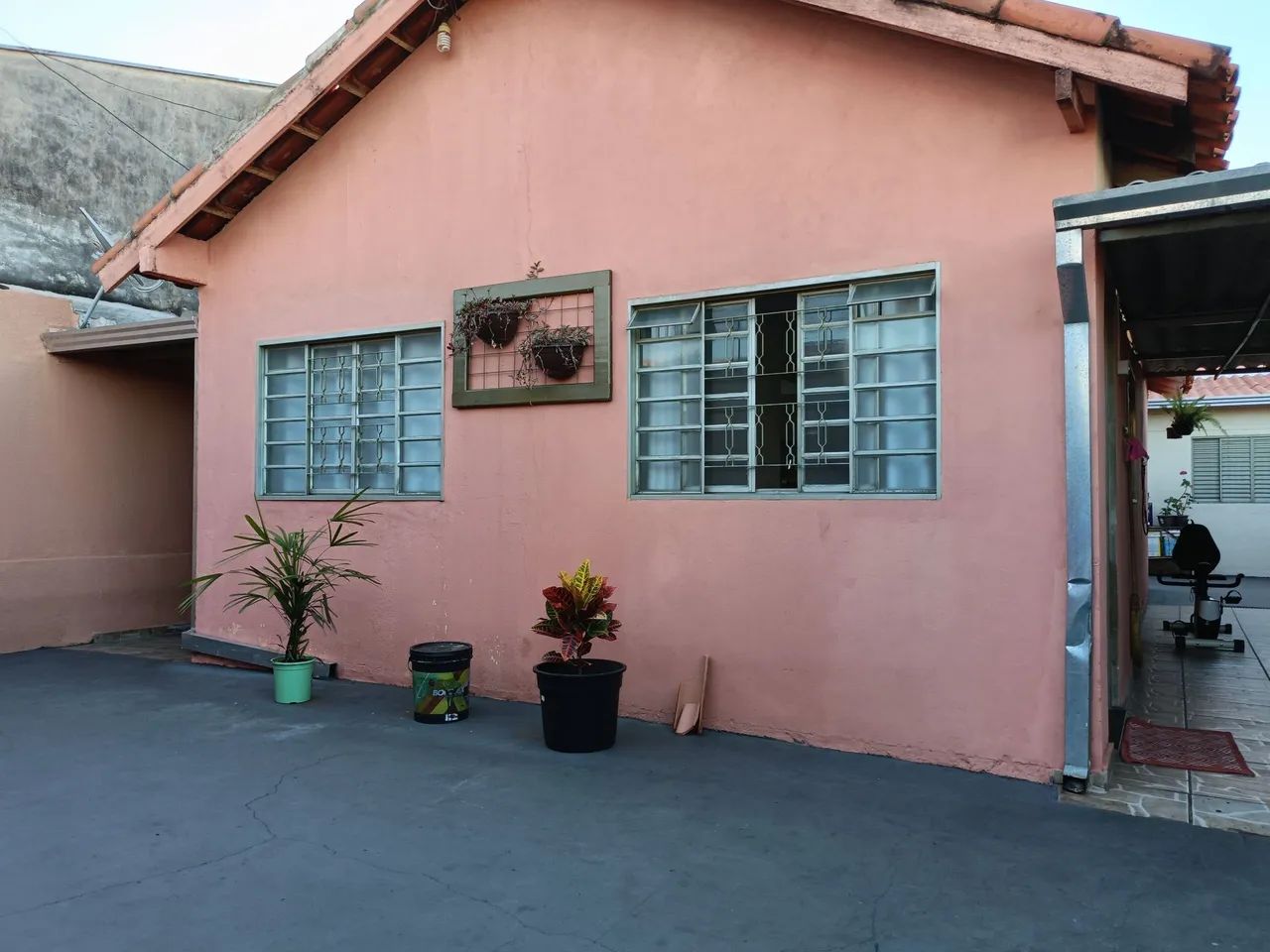 Casa 2 quartos no Mary Dota Próximo a LBV 