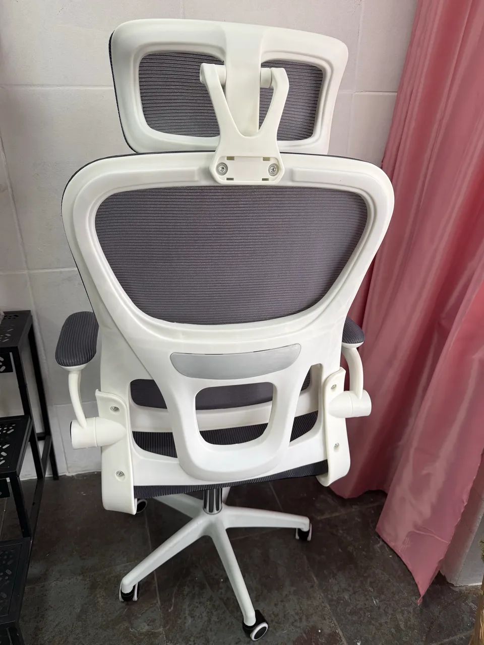 Cadeira de escritório com encosto lombar  - Foto 3