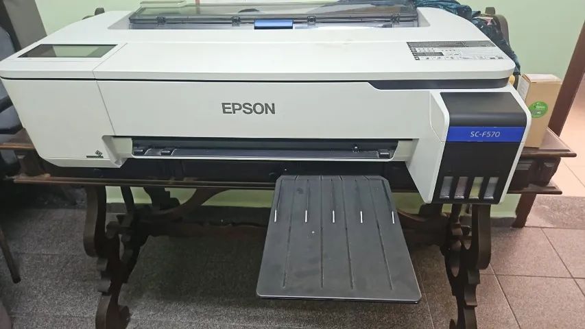  Impressora de Sublimação Epson SureColor SC-F570 24 polegadas Usada