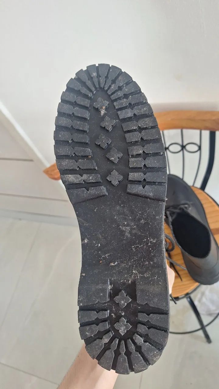 Bota preta tamanho 38 - Foto 5