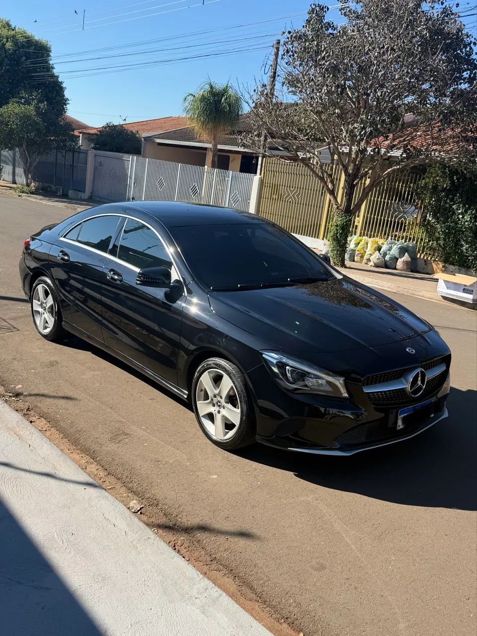 Mercedes-Benz Cla-180 2018