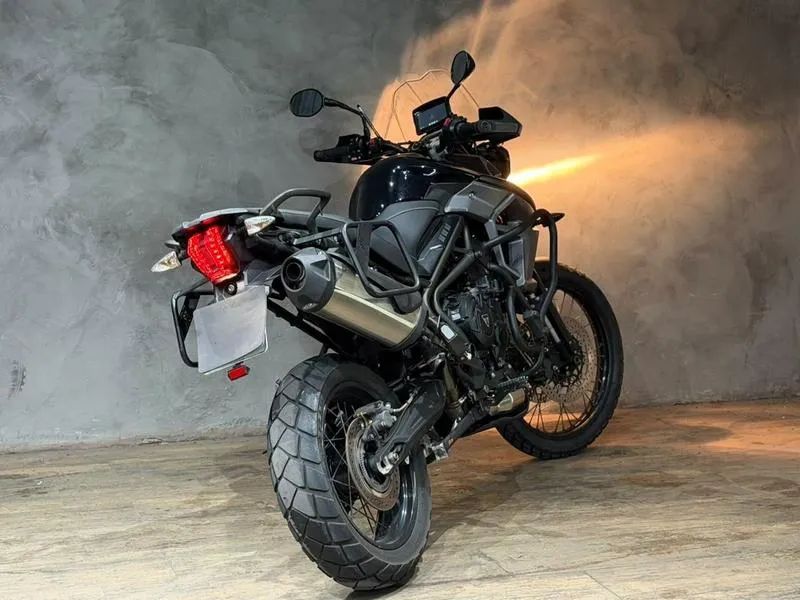 TRIUMPH TIGER 800 XC 2016 - Foto 3