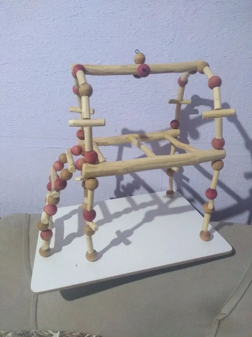 Parquinho de madeira para aves mansa 