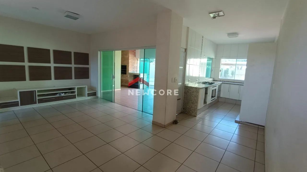 Casa em Avenida Américo Belay - Parque Avenida - Maringá/PR - Foto 9