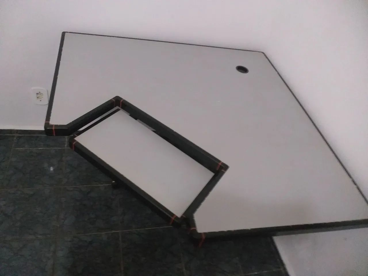 Mesa escrivaninha 