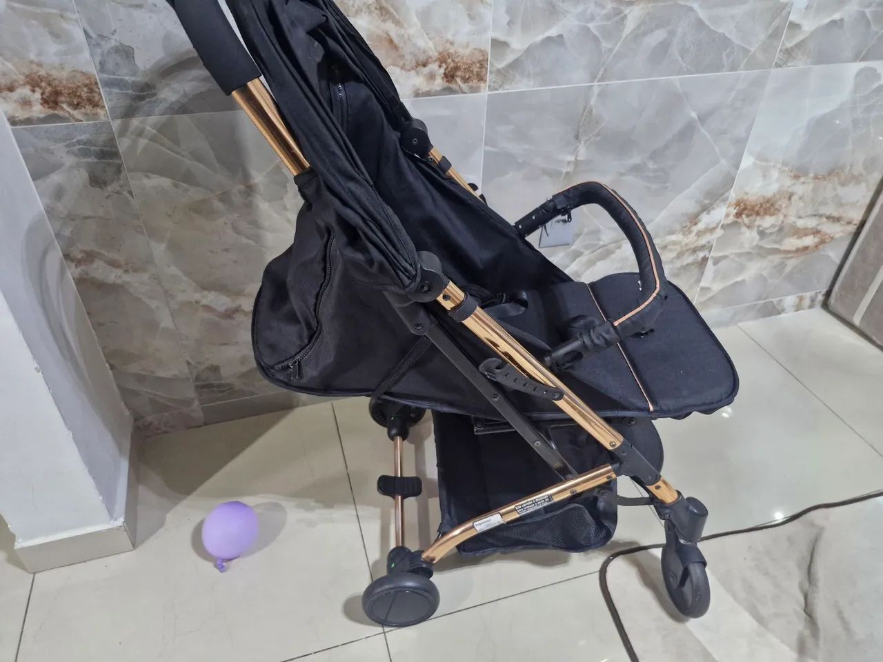 Kit carrinho com bebê conforto  - Foto 3