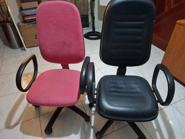2 cadeiras Diretor com a base quebrada (amortecedores)