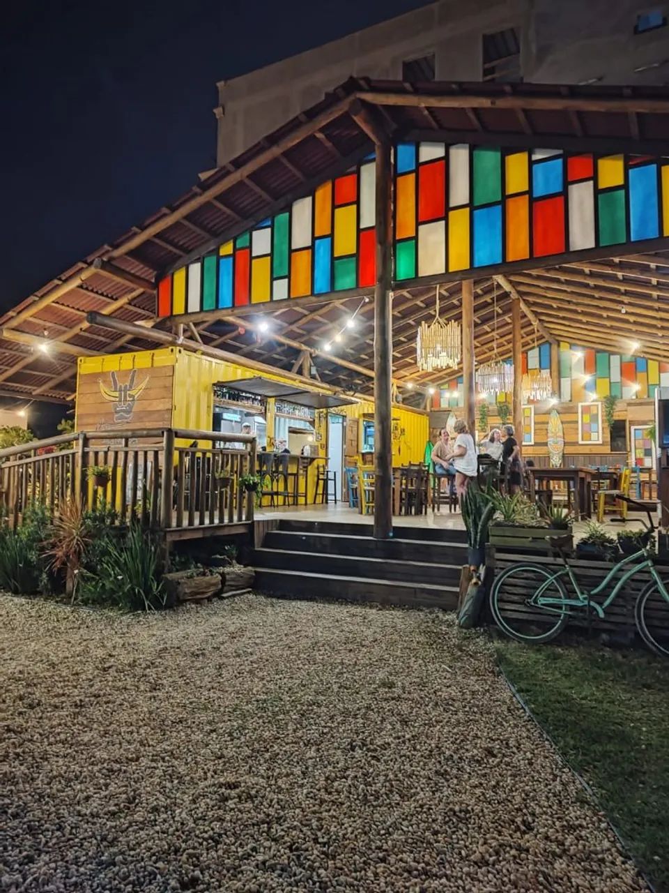 Vendo restaurante em Canto Grande, Bombinhas. Pronto para trabalhar