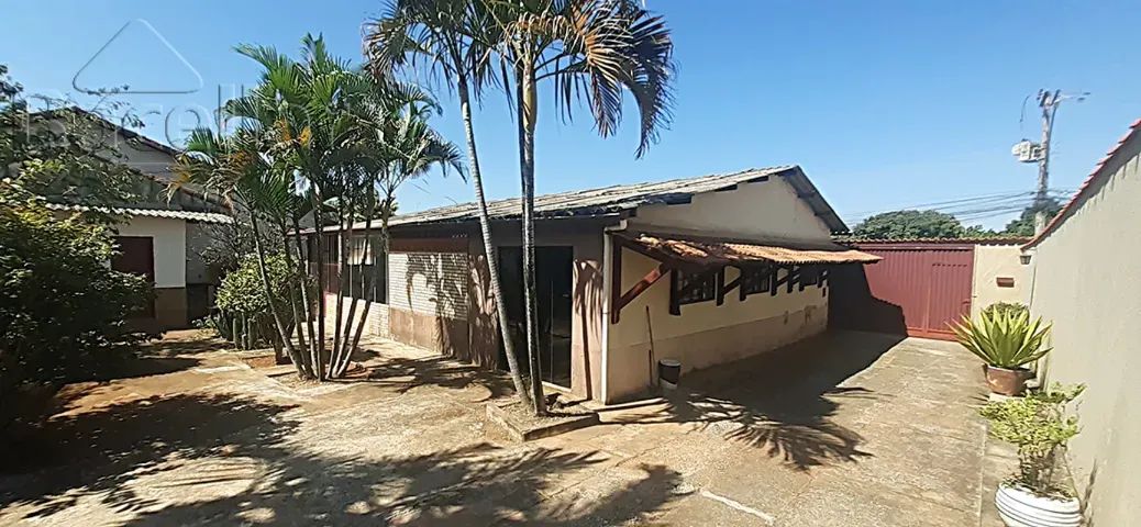 CASA - SETOR DE MANSÕES SOBRADINHO 2