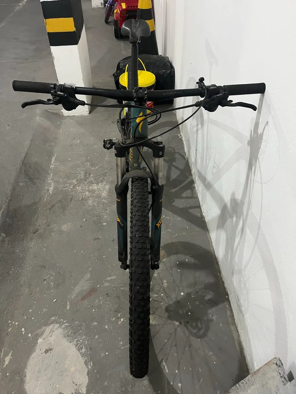 Bicicleta Specialized Rockohopper 2018 Tamanho 17 (M) - Foto 3